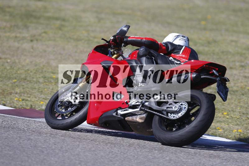 /06 08.04.2026 Cornu Master School ADR/Gruppe rot/25